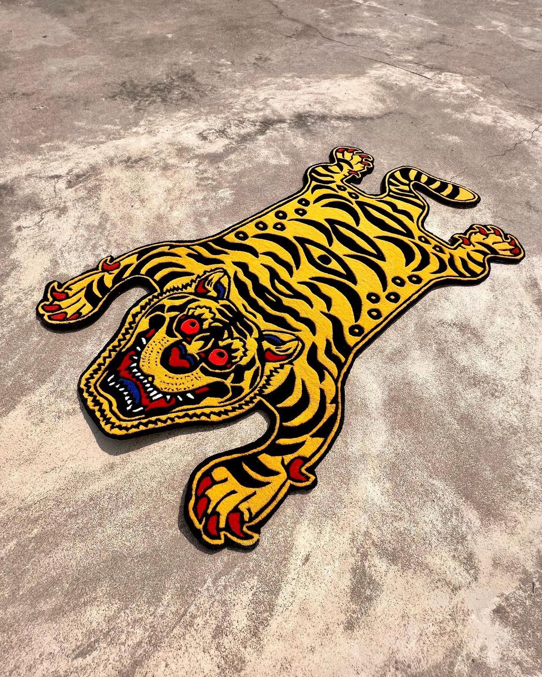 Tiger Yellow Handmade Rug