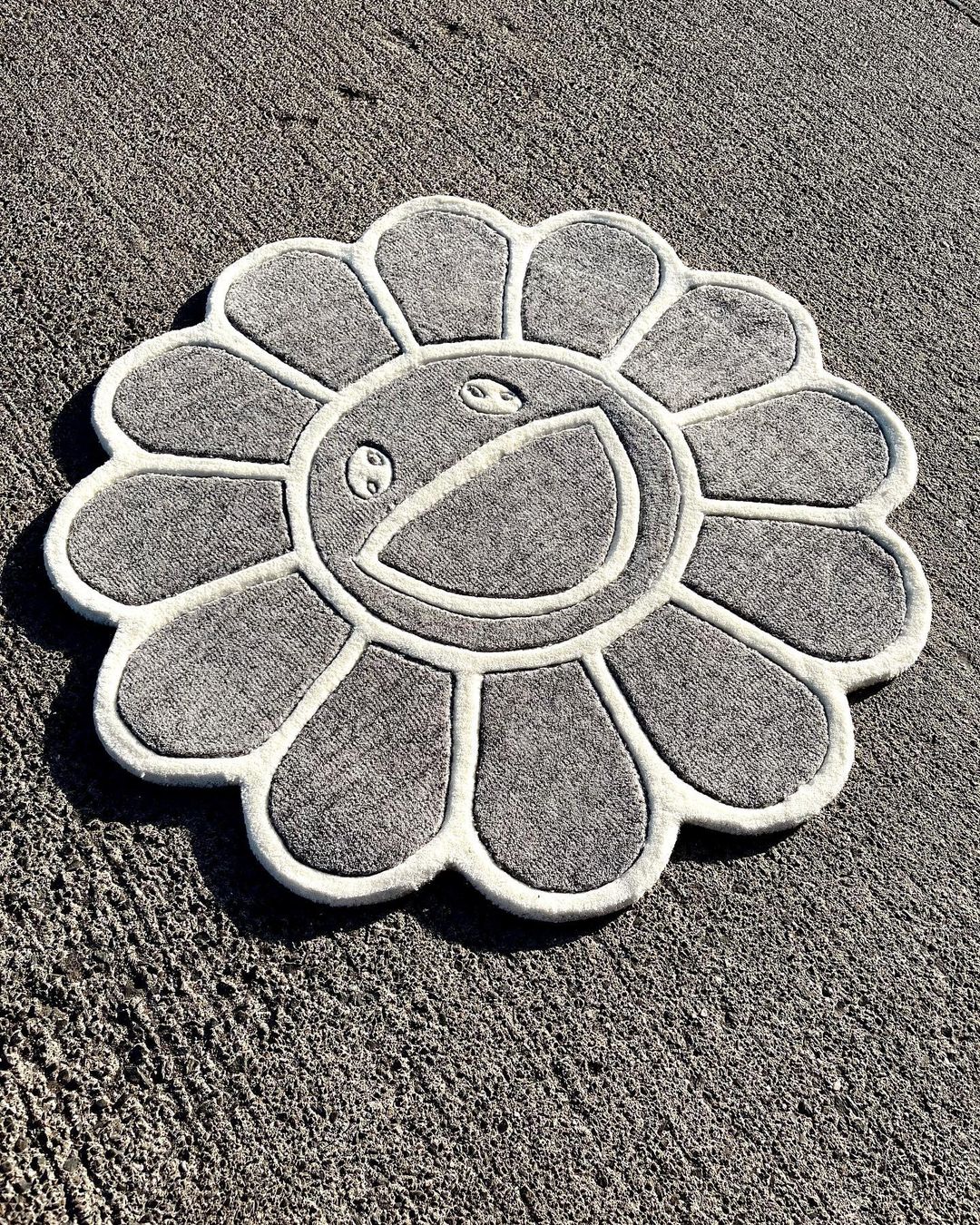 Murakami Flower Gray Rug