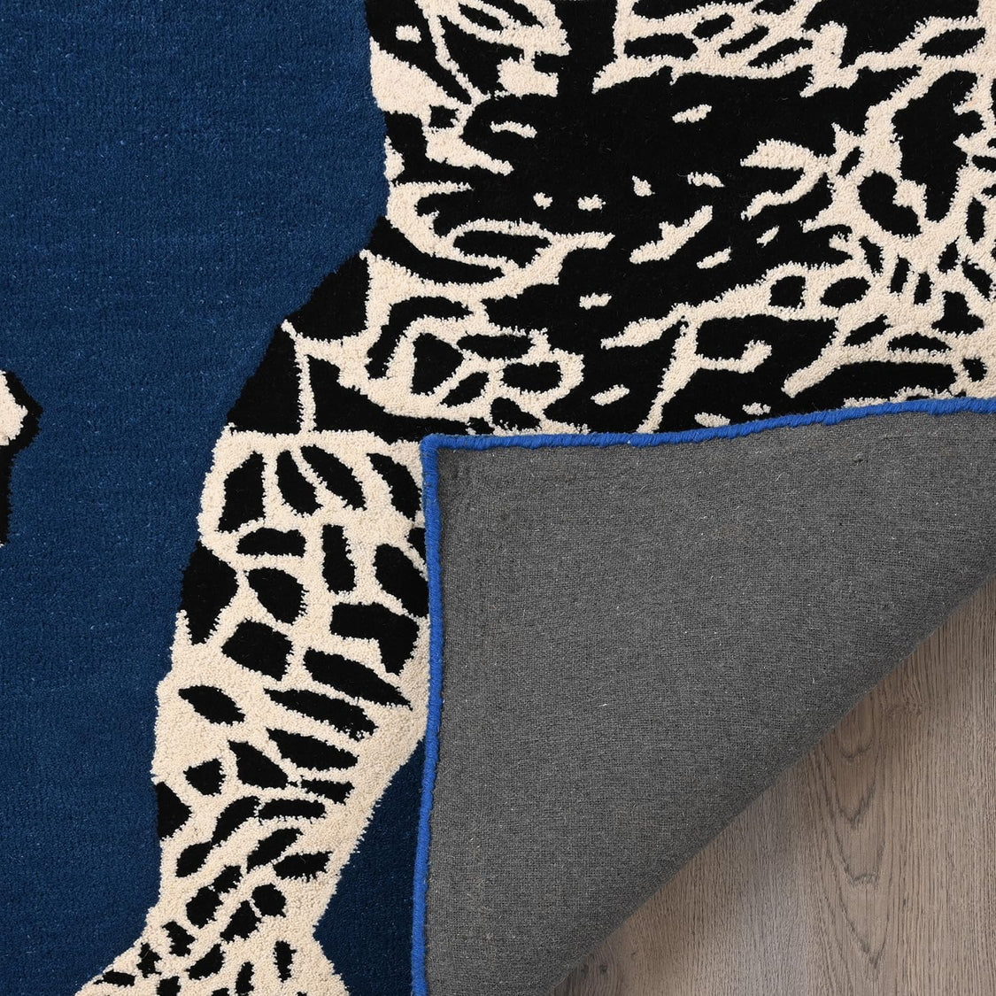 Leopard Climbing Handmade Rug
