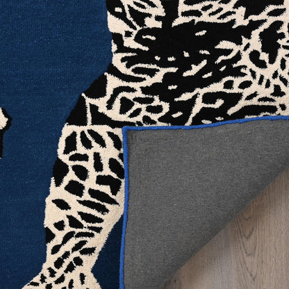 Leopard Climbing Handmade Rug
