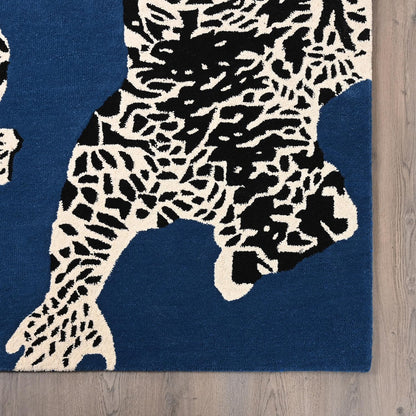 Leopard Climbing Handmade Rug