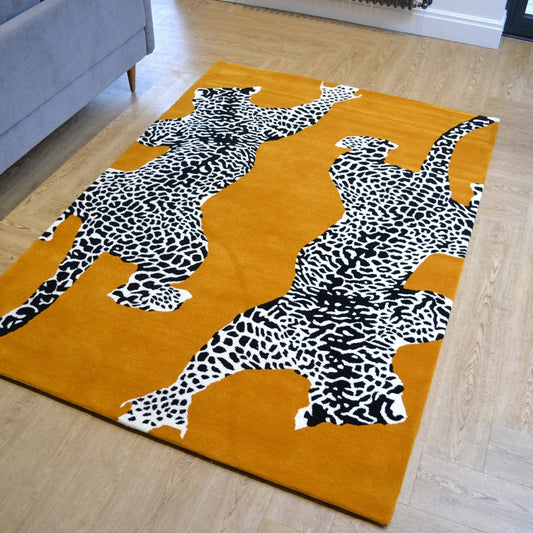 Leopard Climbing Handmade Rug