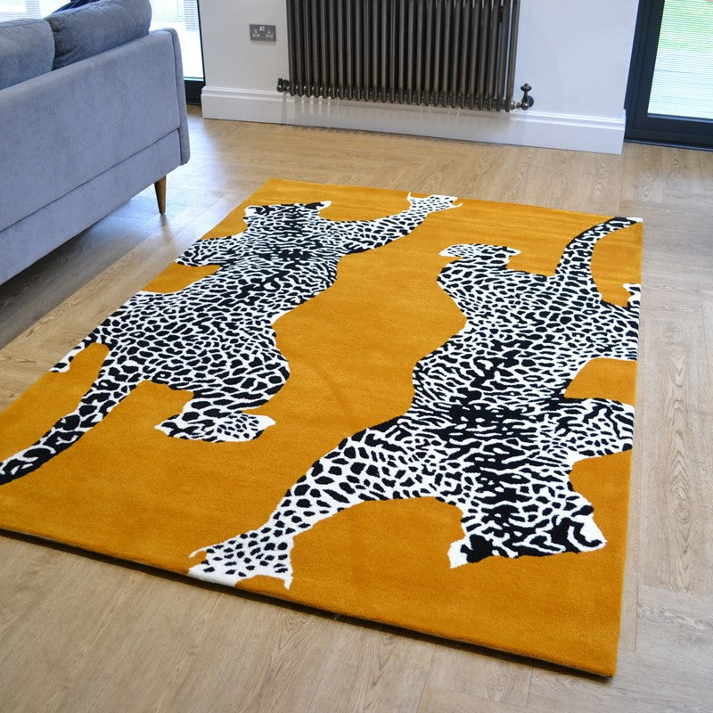 Leopard Climbing Handmade Rug